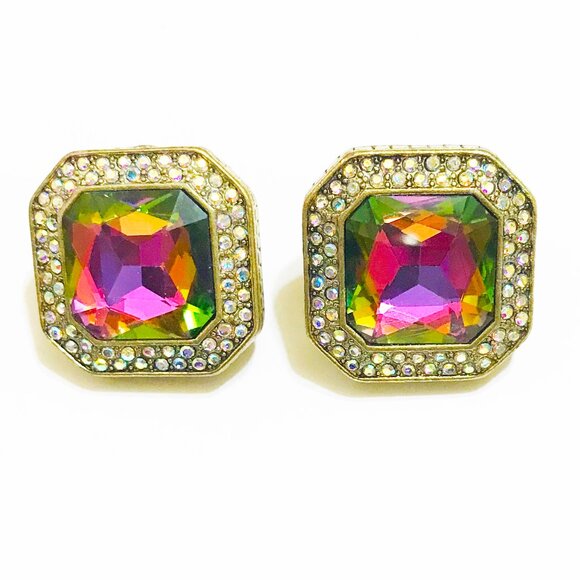 Heidi Daus Rainbow AB Crystal Square Earrings Gold Tone Studs Retro Jewelry* - Picture 1 of 2